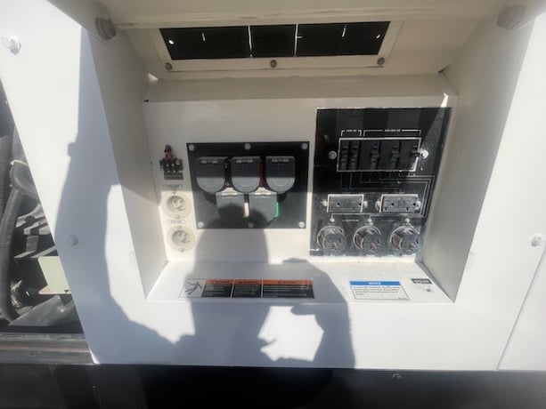 56 KW Multiquip #DCA70SSIU4f, diesel generator, sound attenuated enclosure, trailer tank, 240/480 Volts, 6371 - Image 6