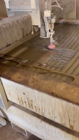 Multicam #V-Series, Waterjet, 5' x 10' table, 120" X, 60" Y, 3.5" Z, 30 HP, low hours, 2013 - Image 5
