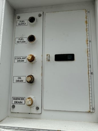550 KW Mtu Onsite Energy #12V1600B40S, diesel towable rental generator, sound attenuated enclosure, 4410 - Image 5