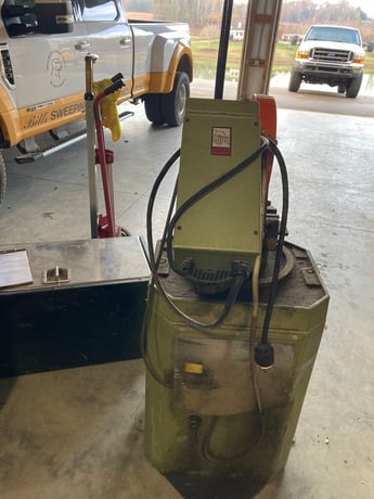 Scotchman #2T5LT Netal Cutting Saw, 12" blade, 2-1/2 HP, 230 v., vise for holding materials - Image 3