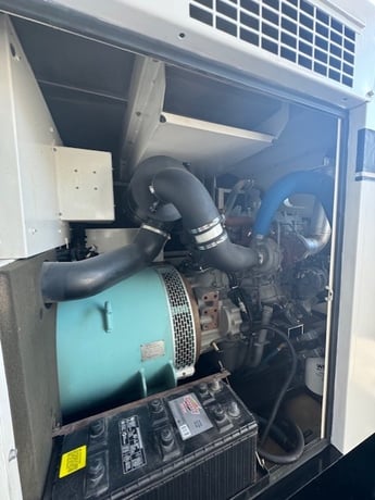 100 KW Multiquip #DCA125USI, portable/rental unit diesel generator, sound attenuated enclosure, 240/480 - Image 5