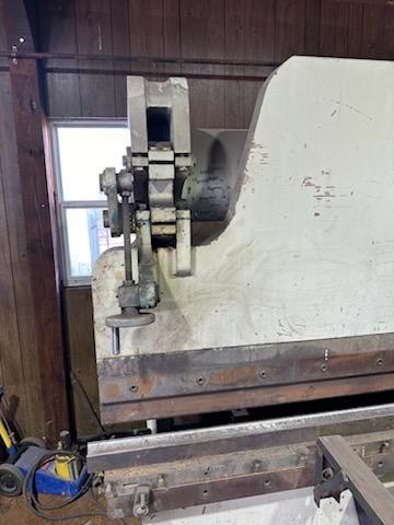 100 Ton, Accurpress #710010, hydraulic press brake, 10' overall, 14" open height, 6" closed height, 8" - Image 5