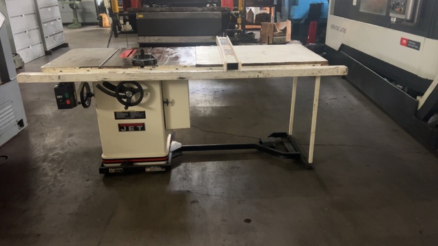Jet #JTAS-10-3, Table Saw, 10" blade diameter, 34" table height, 3 HP, 4200 RPM, 3-1/8" max depth @ 90° - Image 2