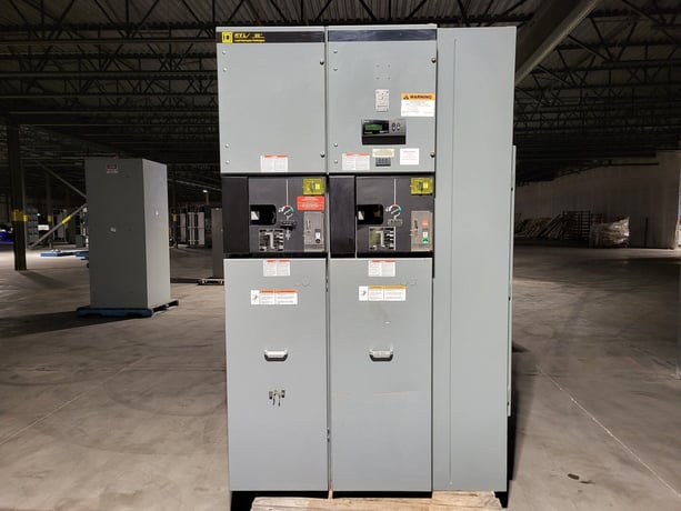 【段ボール未開封】MSR or HR 確定！HC gallery 第１弾100P Square D #HVL/cc, load interrupter switchgear, 600 amp For Sale