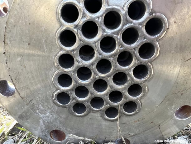 20.2 sq.ft., Doyle & Roth, Vertical Shell and Tube Heat Exchanger, 150 psi / FV @ -20 to 200&deg; F. (27) .75" - Image 5