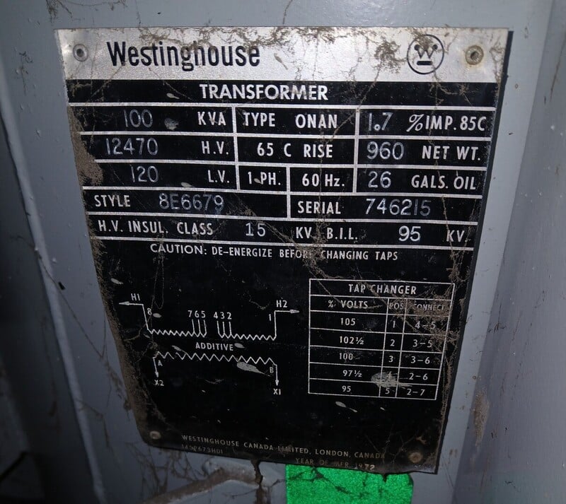 100 KVA 12470 Primary 120 Secondary, Westinghjouse 8E6679, pole mount transformer, oil type, 1972 - Image 2