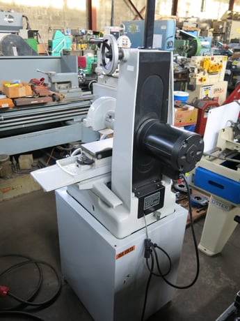 6" x 12" Harig, handfeed surface grinder, Walker 6" x 12" fine pole permanent magnet chuck - Image 5
