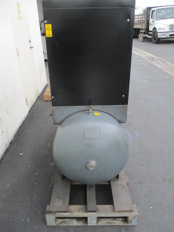 10 HP Chicago Pneumatic #QRS-10, rotary air compressor,tank & dryer, 40 cfm @ 125 psi, 230/460 V., 3-phase - Image 4