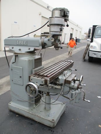 Tree #2UVRC, vertical mill, variable speed, 10.5"x42"table, 1.5 HP, 2-Axis digital read out,power feed - Image 4