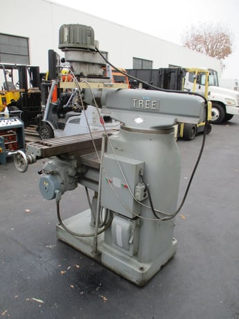 Tree #2UVRC, vertical mill, variable speed, 10.5"x42"table, 1.5 HP, 2-Axis digital read out,power feed - Image 8