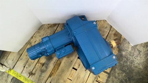 3000 RPM, Sew F77 CM71S/BR/FR/TF/AK1H/KK Gear Motor, 400 Volts - Image 2