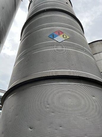 10000 gallon Northland Stainless Steel tank, 96" dia. x 312" straight side, flat sloped bottom 1981 - Image 2