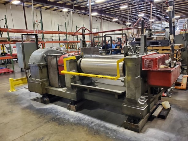 16" x 42" Kobe rubber mill, strip mill, 60 HP, 880 RPM, 460 VAC, Westinghouse starter - Image 4