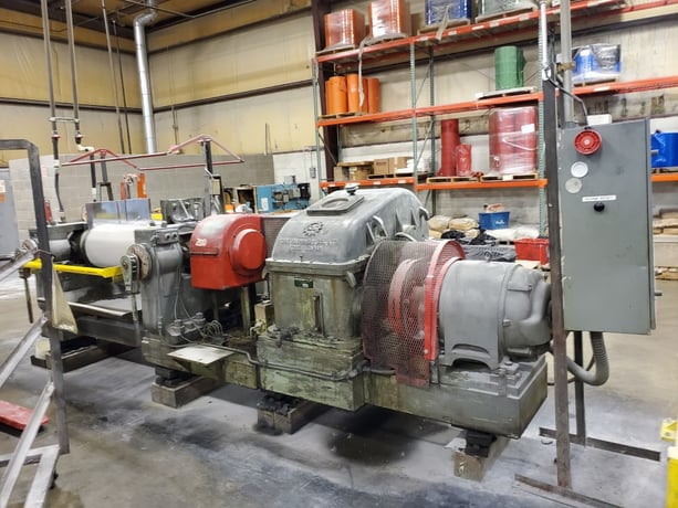 16" x 42" Kobe rubber mill, strip mill, 60 HP, 880 RPM, 460 VAC, Westinghouse starter - Image 10