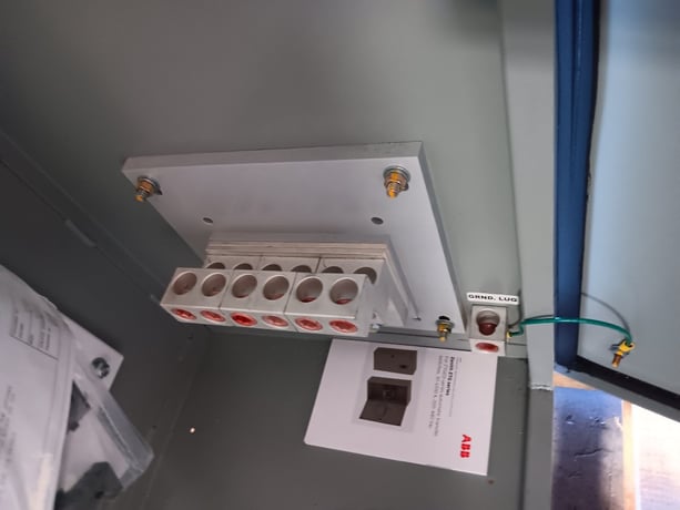 400 Amp. ABB Zenith Automatic Transfer Switch, 3 pole, 3 phase. - Image 1
