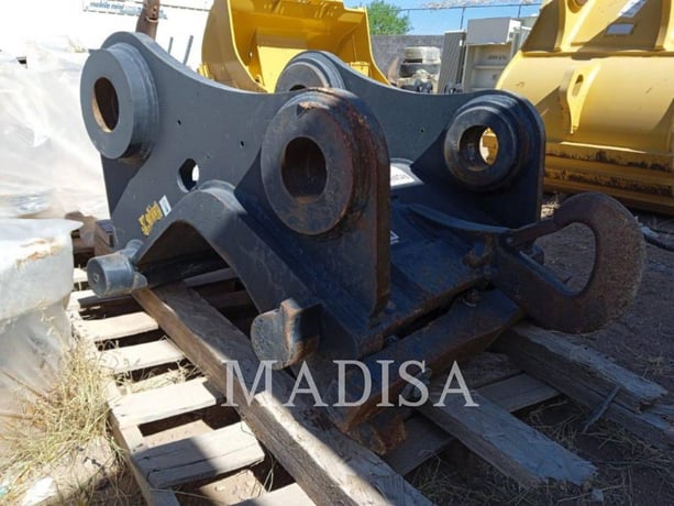 Caterpillar Work Tools (Serialized) 255-7552, Quick Coupler, S/N: M23948, 2016 - Image 2