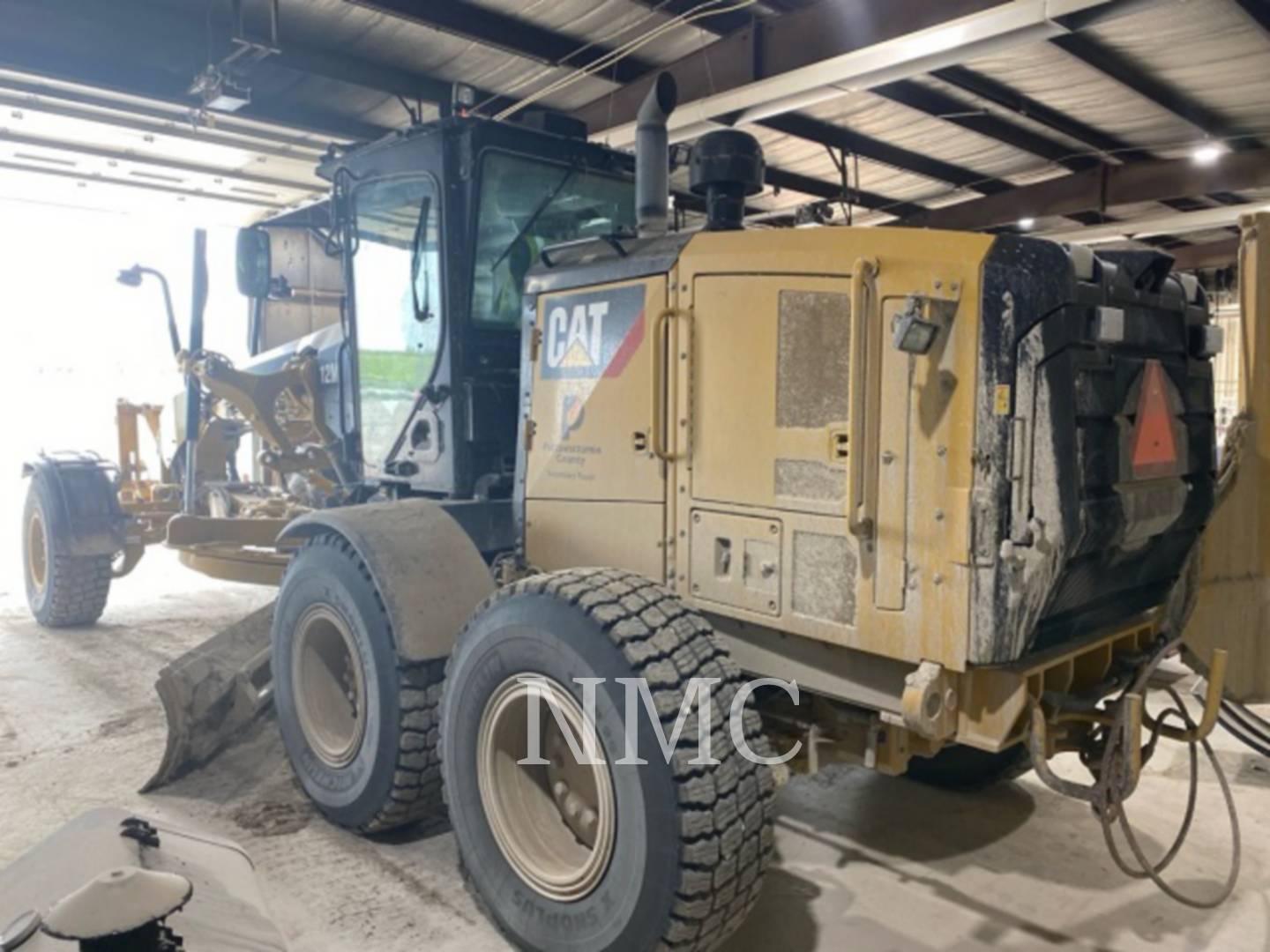 Caterpillar 12M3AWD, Motor Grader, 7605 hours, S/N: N9B00699, 2018 - Image 2