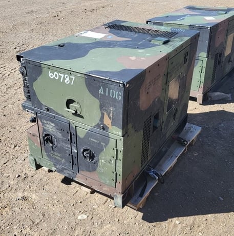 5 KW Fermont #MEP-802A, Diesel Generator, 5 gallon Tank, 120/208 Volts, 1800 RPM, 1733.3 hours - Image 3
