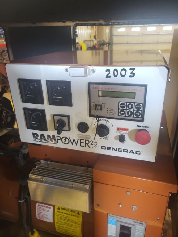 70 KW Generac #2970030100, Natural Gas Generator, 120/240 Volts, 1800 RPM, 3 phase, 107 HP, 88 kVA, 16 hours - Image 8