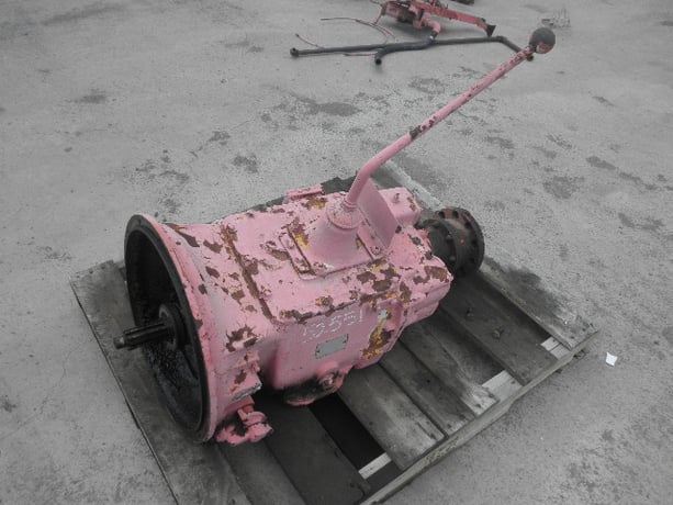 Fuller #RT610-317-220, Transmission - Image 1