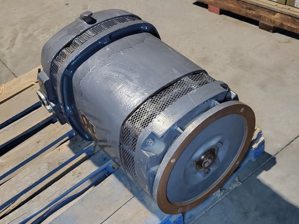 10 HP 1170 RPM U.S. Motors, Frame 364TP, weather protected enclosure type 1, VHS, vertical hollow shaft, 575 - Image 7