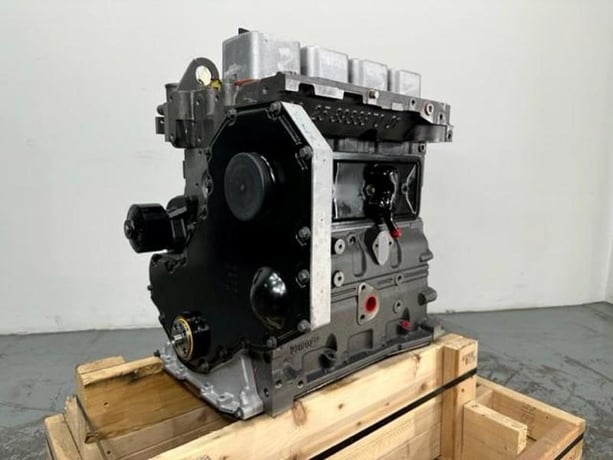 125 HP Cummins 4BT3.9, Diesel Long Block Engine, New - Image 1