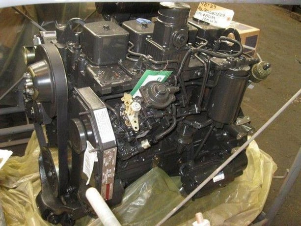 80 -110 HP Cummins 4B, Complete Diesel Engine, Rebuilt - Image 3