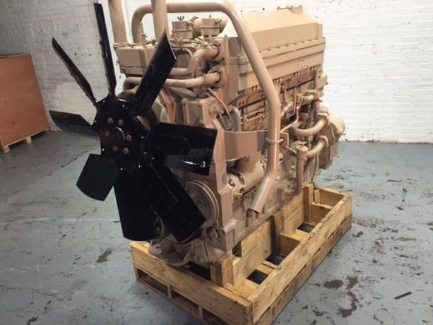 525 -600 HP Cummins KTA19, Complete Diesel Engine, Used - Image 2