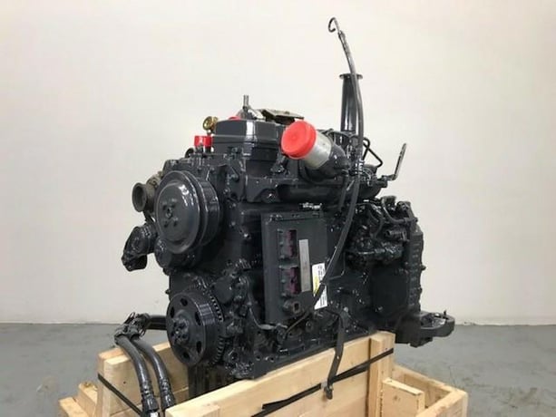 Komatsu SA6D107E, Complete Diesel Engine, Rebuilt - Image 1