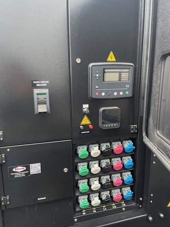 181 KW Leroy Somer #TM225, diesel generator set, 277/480 Volts, 3-phase, 299 HP @ 1800 RPM, NEF67 engine - Image 7