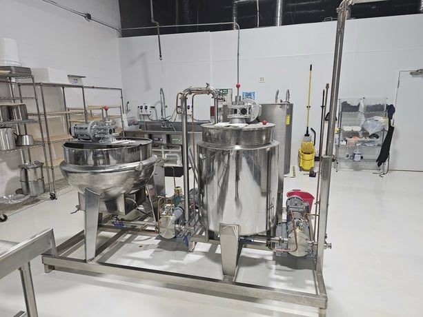 Henan #MY150, fully automatic gummy production line, deposits 20 gummies per cycle 2-6 grams, 2022 - Image 7