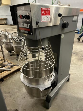 Welbilt Varimixer #W60/40, commercial mixer, 60qt & 40qt bowl, flat beater, dough hook, bowl guard, bowl - Image 1