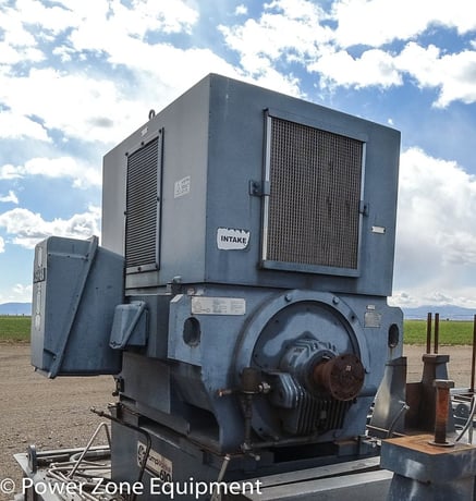 600 HP 3580 RPM Toshiba 3UJ600L143316, Frame 5812USS, 1.15 service factor, 2300/4160 Volts - Image 1