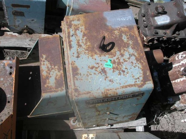 20 HP @ 1800 RPM, Philadelphia #6HS3, inline gearbox, 57 RPM out, 31.40 :1 ratio - Image 2
