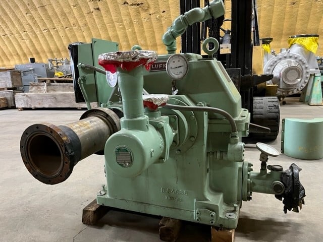 2200 HP @ 6496 RPM, Lufkin #N1202C, parallel shaft gearbox, 1800 RPM out, 3.61 ratio, unused surplus - Image 1