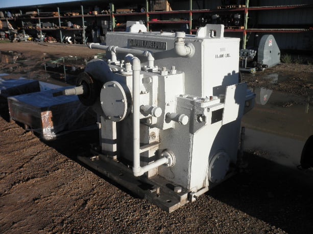 6500 HP @ 1785 RPM input, 7081 RPM output, Philadelphia #15HS, parallel shaft gear increaser, 3.96 :1 ratio - Image 2