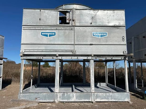 967 Ton, Evapco #ATC-967B, evaporative condenser, 155300 cfm, 400 psig, 60 HP motor, 2002 - Image 1