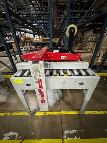BestPack #MSD22-3, case selaer taper carton system, serial #151364 - Image 1