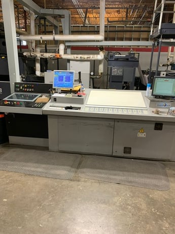 Heidelberg #V-30, Web Offset Press, (4) Print Unit, (1) Web, 21.5" cutoff x 36" width, (32) pages, 125 HP - Image 4