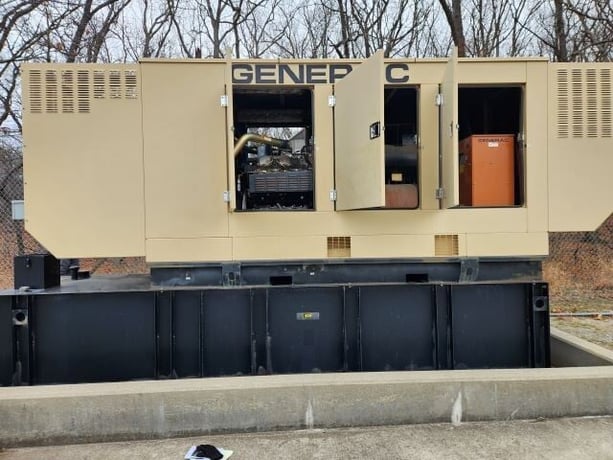 400 KW Generac #SD400, diesel generator, 601.4 amp, 277/480 Volts - Image 4