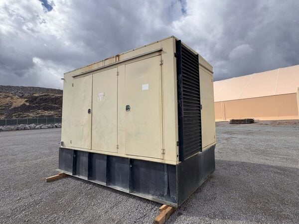 500 KW Kohler #500ROZD4, diesel generator, 208 Volts, 350 hours, 2000 - Image 3