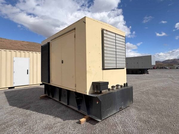 500 KW Kohler #500ROZD4, diesel generator, 208 Volts, 350 hours, 2000 - Image 5