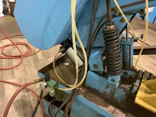 9" x 16" DoAll #C916, horizontal band saw, 158" x 1" blade, hydraulic head elevation, 2 HP, 1992 - Image 7