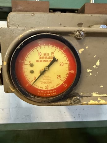 25 Ton, Dake #6-225, air operated h-frame press - Image 7