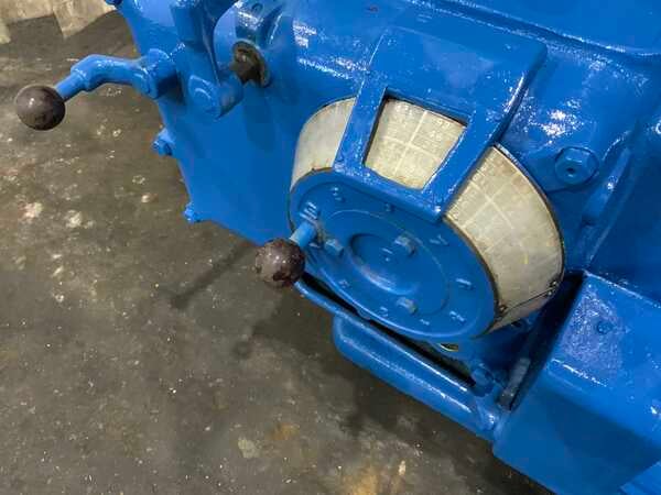 27-1/2" x 72" Lodge & Shipley #25, hollow spindle engine lathe, 20" swing over cross slide, 4-jaw 21" chuck - Image 6