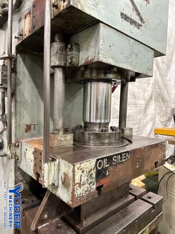 75 Ton, Kotokogyosho #VC-220, hydraulic C-frame press, 13.7" stroke, 20 HP - Image 9
