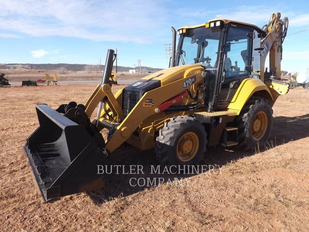 Cat 420, Backhoe Loader, 141 hours, S/N: H9X03207, 2024 - Image 1