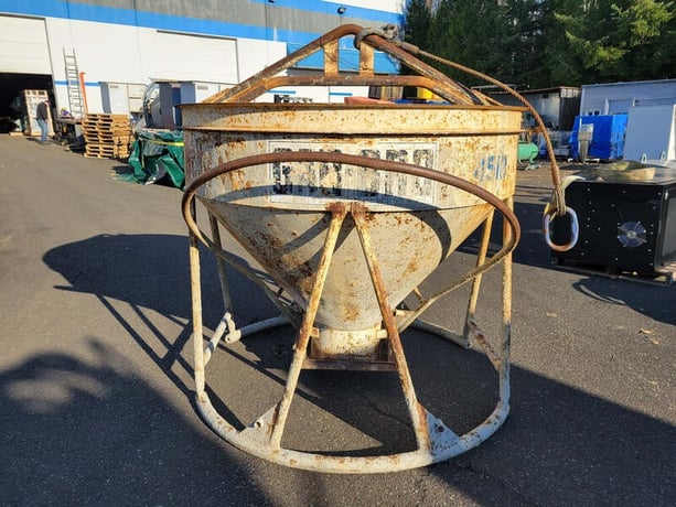 GAR-BRO #454-R, industrial concrete bucket - Image 1