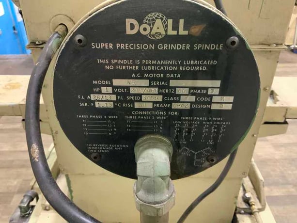 6" x 18" DoAll #VS618, surface grinder, 7" x 1/2" grinding wheel, 15" work height, lube system, 1 HP - Image 6