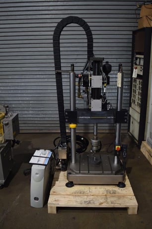 5.5 KIP (25kN), Instron #8872, Dynamic Fatigue Testing System, 2 columns, 18" between columns - Image 3